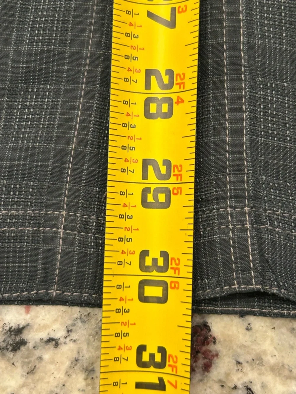 LOT OF 2 Royal Robbins Men’s Short-Sleeve Button-Down Shirts Charcoal Gray XL - Picture 7 of 9